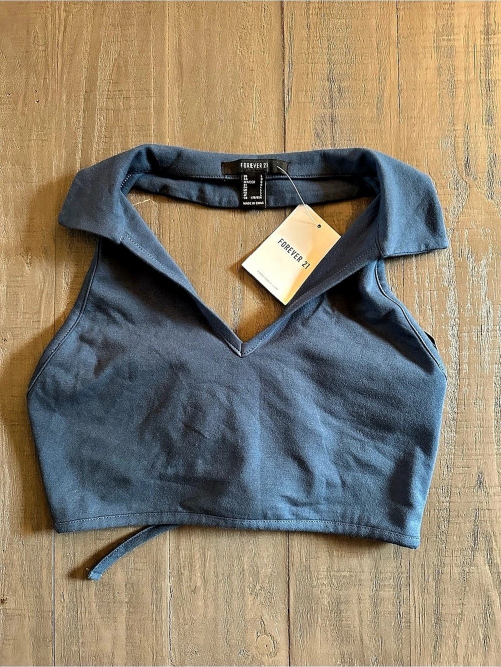Forever 21  Crop Top Size L NWT